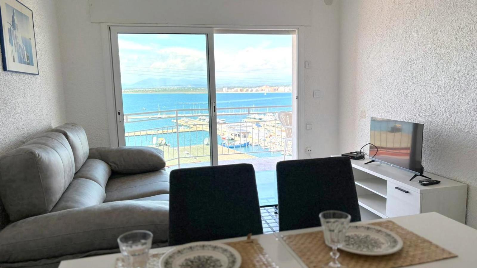 Retiro B4 Apartment *